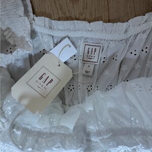 GAP White Eyelet Top